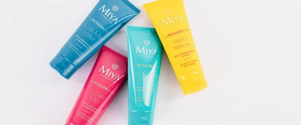 Miya myWONDERBALM I Love Me: Efekt glow pod lupą. Czy warto kupić?